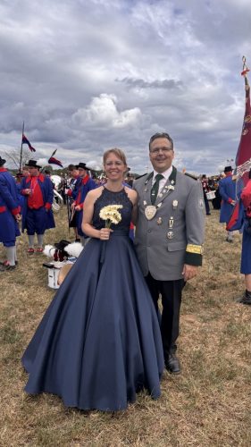 2026 Bezirkskönigspaar - Tim und Sabrina van de Port